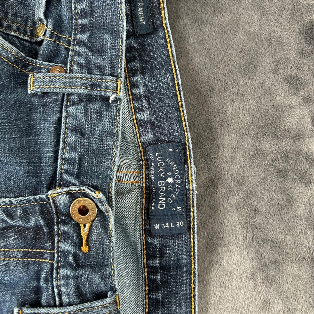 Lucky Brand Jeans Mens 34x30 Blue 221 Original Straight Medium Wash Denim - Picture 5 of 10